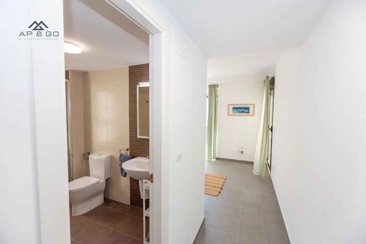 Oasis III & Spa Relax 4 Rooms 살로브레나 스페인