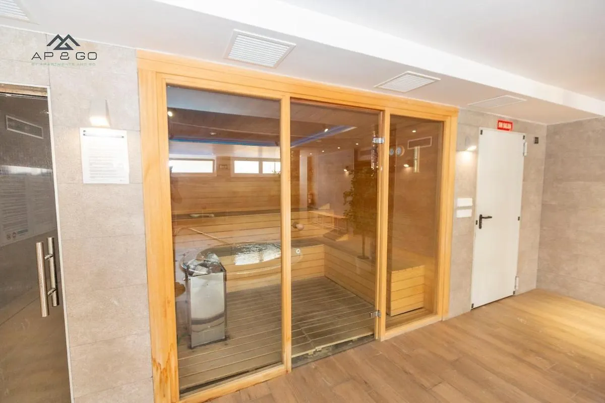 Oasis III & Spa Relax 4 Rooms 살로브레나 아파트