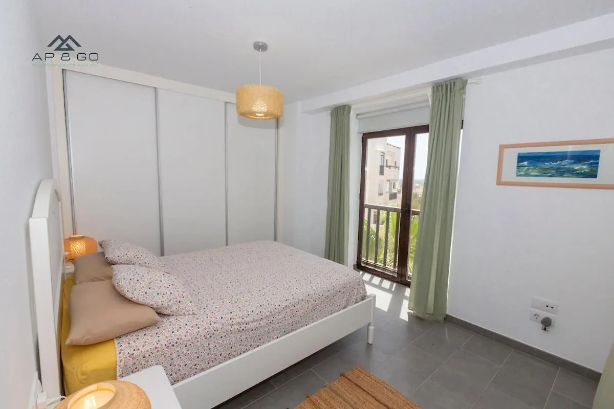 아파트 Oasis III & Spa Relax 4 Rooms 살로브레나 스페인