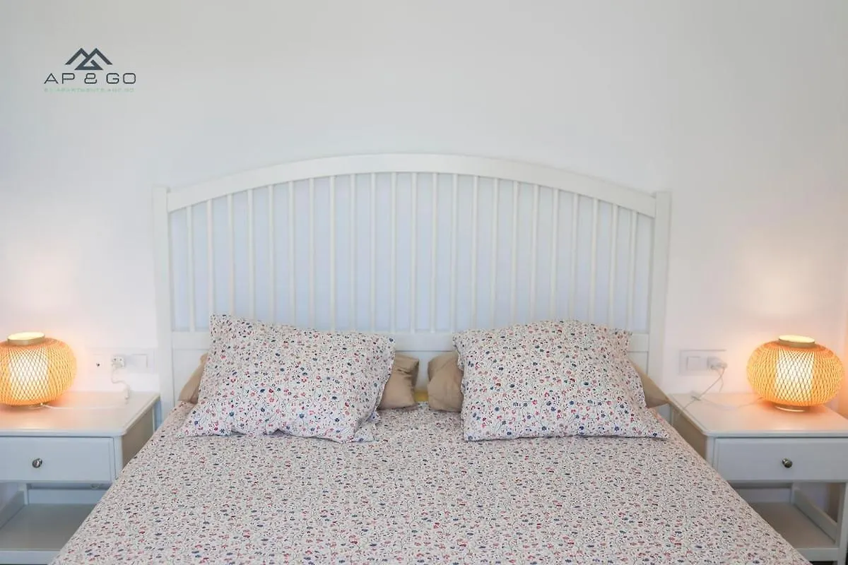 아파트 Oasis III & Spa Relax 4 Rooms 살로브레나